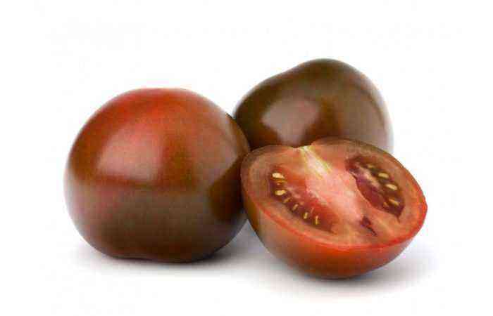 Sød, duftende, sort – en karakteristisk for Kumato-sorten tomater ifølge anmeldelser fra opdrættere og sommerboere