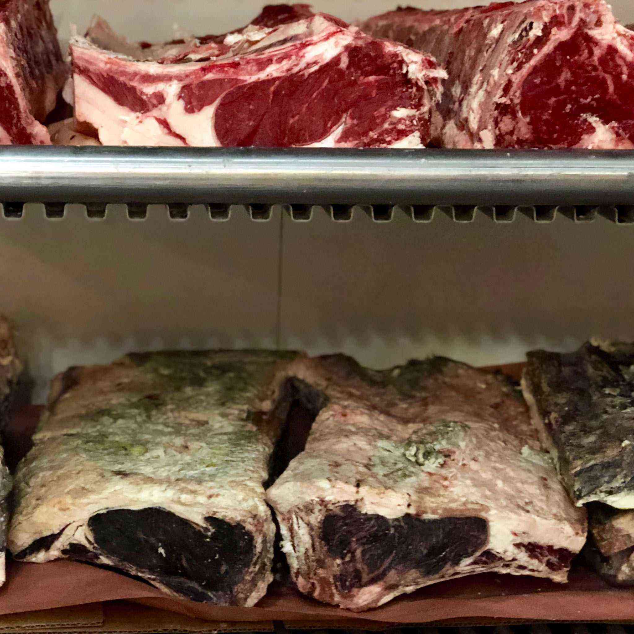 Modifications de la viande après l'abattage des porcs et pendant le stockage