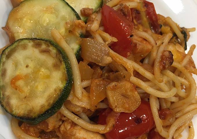 Spaghetti zucchini – variasi dengan daging buah berserat