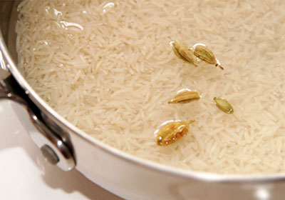 Rice with cardamom