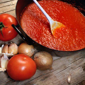 Spicy tomato paste