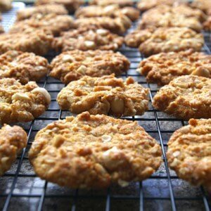 Apple cookies with nuts