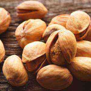 Pistachios health benefits, benefits and harms of calories