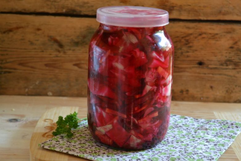 In cans of sugar-free beets