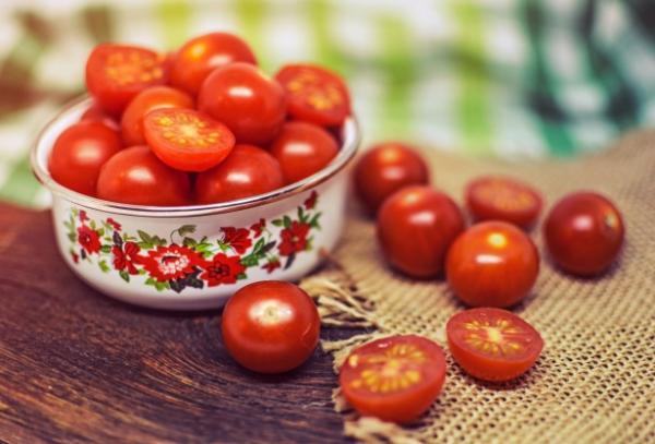 +30 tipos de tomates - Tipos de tomates pequeños: los tomates cherry