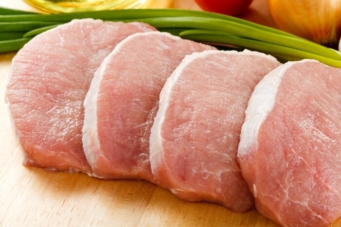 Thin layer of fat in meat