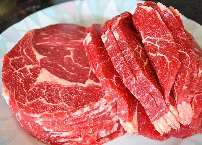 Carne rica en proteínas animales