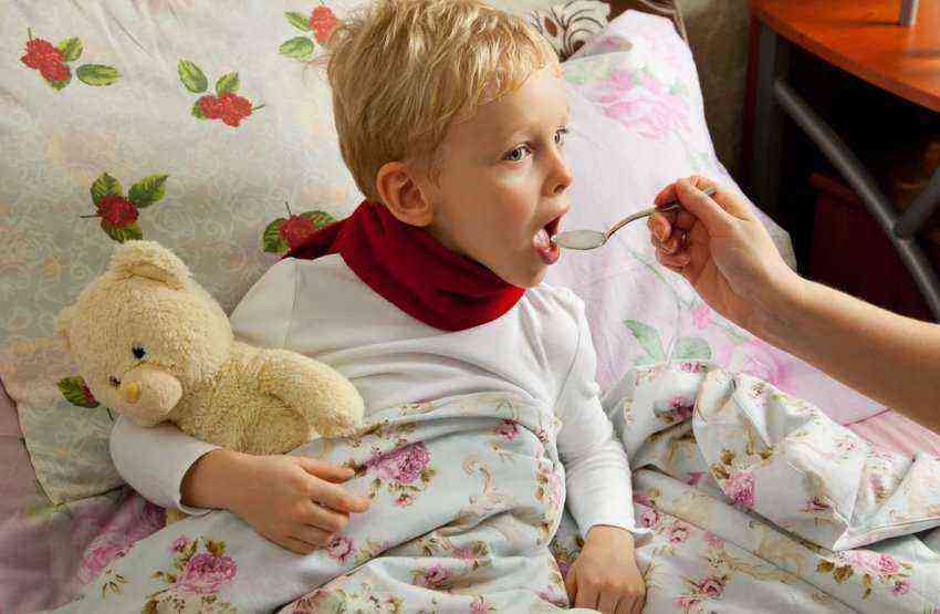 How to cure a cough in a small child with lamb fat