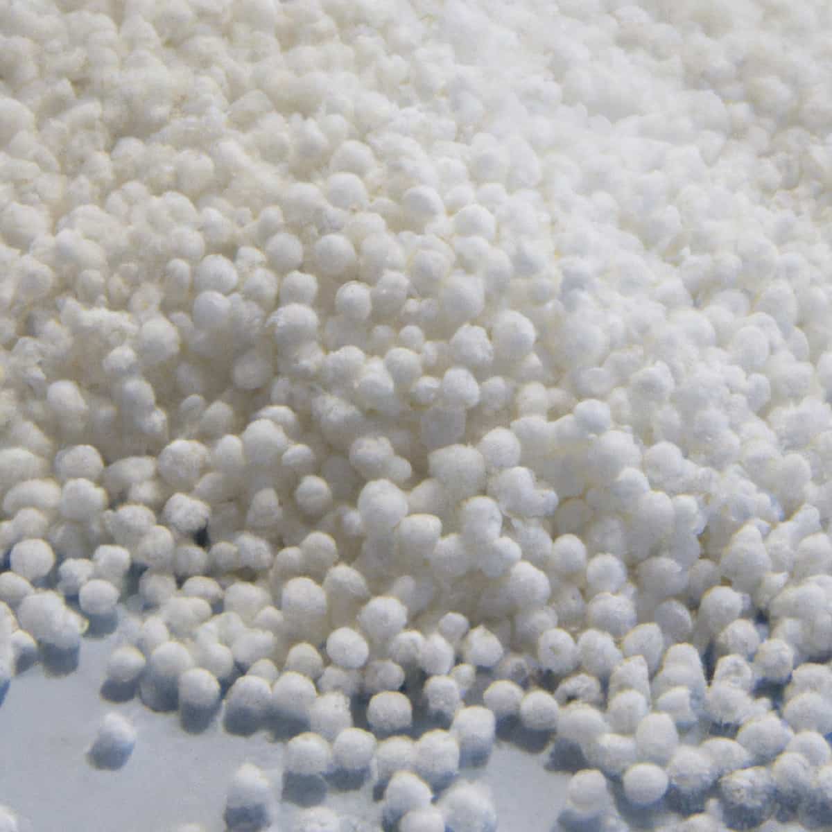 How to use urea correctly in fertilization?
